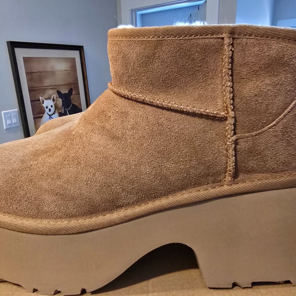UGG Classic Ultra Mini New Heights Chestnut Suede Boot 1158311 Women's Size 10